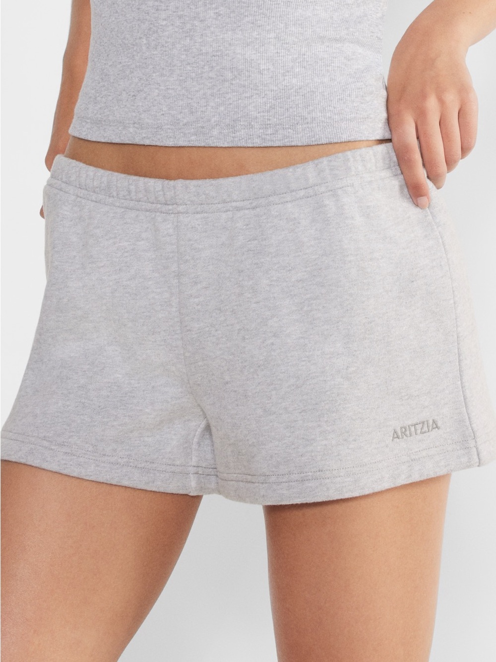 Cozy Sweatfleece Boyfriend Lo-Rise Mini Short Heather Chrome 🦋 Aritzia